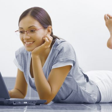 Online Tutor or Home Tutor – Which one to choose for summer vacation studies