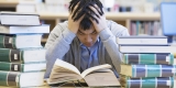 5 signs that you are way too stressed in college !
